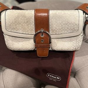 Coach bag authentic